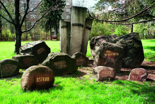 Originální pomník připomíná Petra Bezruče