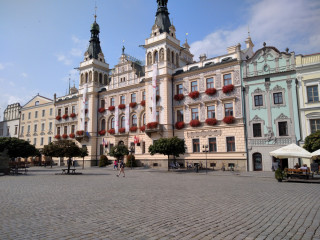 Pardubická radnice na Pernštýnském náměstí.