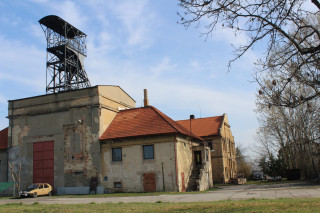 Připomínka horečky černého zlata