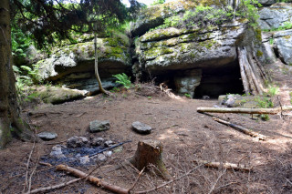 Trampský kemp Island na Olivetské hoře