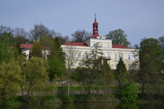 Z Rozsochatce na Ronovec