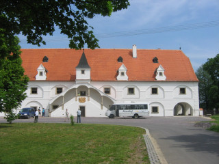 Monumentální budova mlýna…