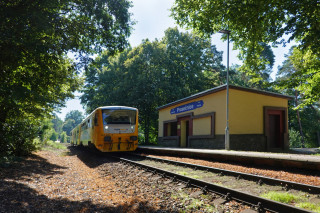 Železniční zastávka Prosečnice