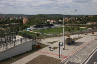 Výhled na stadion Bazaly, kde se odehrála řada slavných utkání. Nyní už má FC Baník Ostrava konfortnější stadion.