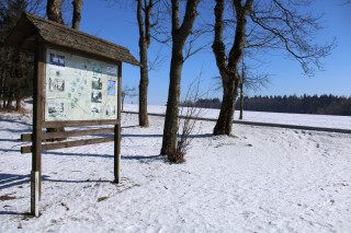 K tajuplnému Černému kříži