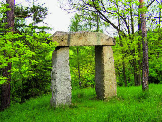 Dolmen u Rešic