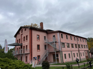 Sklárna Ajeto v Lindavě