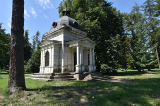 Zámecký park Lednické Rovne