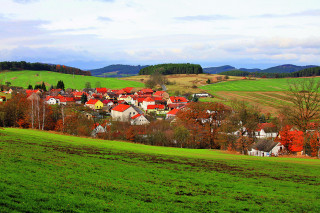 Drážkov – vesnice středověkých usedlostí
