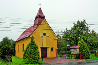 Kaple sv. Jana Nepomuckého na náměstí
sv. Floriána