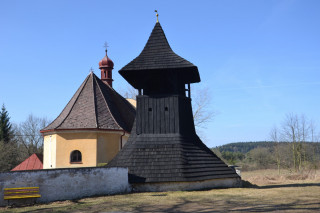 Zvonice a kostelík sv. Jiří