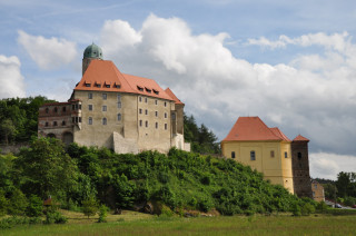 Hrad a zámek Libá - celkový pohled